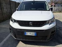 Gebraucht Peugeot Partner 102 PS (75 kW) 2020 Weiß Van / Kleinbus