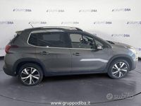 Usata Peugeot 2008 Allure 100 CV (73 kW) 2018 Grigio SUV
