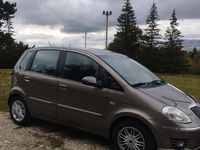 Usata Lancia Musa 90 CV (66 kW) 2010 Marrone Monovolume