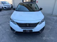 Usata Peugeot 5008 Allure 131 CV (96 kW) 2019 Bianco SUV