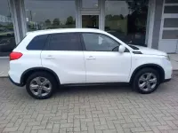 Usata Suzuki Vitara 120 CV (88 kW) 2018 Bianco SUV