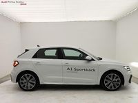 Nuova Audi A1 Sportback S-Line 116 CV (85 kW) 2025 Bianco ghiaccio metallizzato Utilitaria