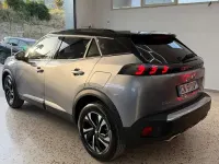 Usata Peugeot 2008 Active 131 CV (96 kW) 2023 Grigio SUV