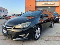 Usata Opel Astra 110 CV (80 kW) 2013 Nero Station wagon