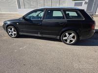 Usata Audi A4 130 CV (95 kW) 2005 Nero Station wagon