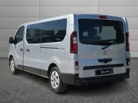 Usata Renault Trafic 150 CV (110 kW) 2024 Argento Monovolume