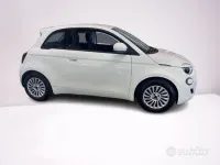 Usata Fiat 500e 42 kW (58 CV) 2023 Bianco Berlina