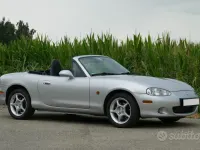 Usata Mazda MX5 110 CV (80 kW) 2005 Cabrio