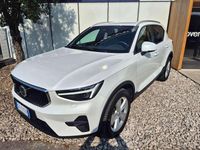 Usata Volvo XC40 Core 163 CV (119 kW) 2025 Crystal white SUV