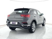 Usata VW T-Roc Style 150 CV (110 kW) 2021 Grigio e tetto nero SUV
