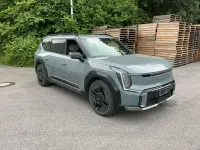 Usata Kia EV9 GT-Line 113 kW (154 CV) 2024 Verde SUV