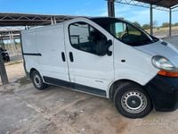 Usata Renault Trafic 100 CV (73 kW) 2002 Monovolume