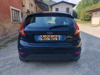 Usata Ford Fiesta 90 CV (66 kW) 2009 Bluazzurro Berlina