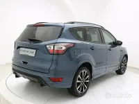 Usata Ford Kuga ST-Line 120 CV (88 kW) 2019 Nero SUV