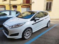 Usata Ford Fiesta ST-Line 101 CV (74 kW) 2017 Bianco Berlina