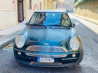 Usata Mini Cooper 116 CV (85 kW) 2002 Verde Utilitaria