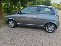 Usata Lancia Ypsilon 60 CV (44 kW) 2007 Grigio Utilitaria