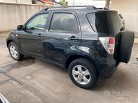 Usata Daihatsu Terios 101 CV (74 kW) 2012 Nero SUV