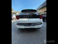 Nuova Lancia Ypsilon 101 CV (74 kW) 2025 Bianco Utilitaria