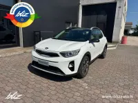 Usata Kia Stonic Urban 120 CV (88 kW) 2017 Bianco SUV
