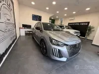 Usata Peugeot 208 Allure 101 CV (74 kW) 2025 Grigio Utilitaria