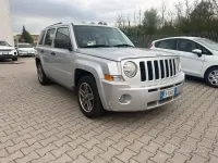 Usata Jeep Patriot Limited 140 CV (102 kW) 2010 Bianco SUV