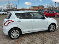 Usata Suzuki Swift 94 CV (69 kW) 2012 Bianco Utilitaria