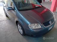 Usata VW Touran 140 CV (102 kW) 2004 Monovolume