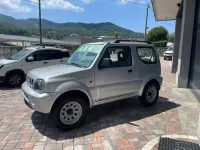 Usata Suzuki Jimny 82 CV (60 kW) 2001 Argento mett SUV