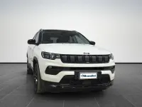 Usado Jeep Compass Night Eagle 131 CV (96 kW) 2022 Blanco SUV
