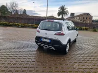 Usata Renault Scénic III XMOD 110 CV (80 kW) 2015 Bianco Monovolume