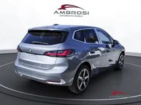 Usata BMW 218 Luxury Line 150 CV (110 kW) 2024 Grigio Station wagon