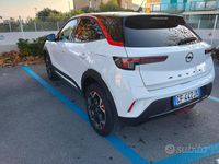 Usata Opel Mokka GS Line 110 CV (80 kW) 2021 Bianco SUV