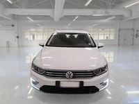 Usata VW Passat GTE 156 CV (114 kW) 2017 Bianco Berlina