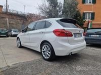 Usata BMW 218 Active Tourer Advantage 150 CV (110 kW) 2018 Bianco Monovolume