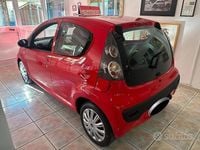 Usata Citroën C1 68 CV (50 kW) 2011 Rosso Utilitaria