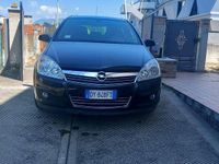 Usata Opel Astra Cosmo 110 CV (80 kW) 2009 Berlina