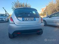 Usata Lancia Ypsilon Platinum 69 CV (50 kW) 2014 Grigio Utilitaria