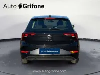 Usata VW Polo Life 90 CV (66 kW) 2023 Nero Utilitaria