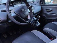 Usata Lancia Ypsilon Silver 69 CV (50 kW) 2014 Bianco Utilitaria