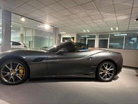 Usata Ferrari California 460 CV (338 kW) 2010 Grigio scuro Cabrio