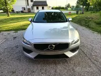 Usata Volvo V60 150 CV (110 kW) 2020 Grigio Station wagon