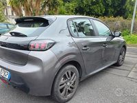 Usata Peugeot 208 102 CV (75 kW) 2022 Grigio Utilitaria