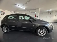 Usata Fiat Punto Evo Dynamic 105 CV (77 kW) 2010 Grigio Utilitaria
