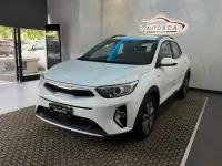 Usata Kia Stonic GT-Line 101 CV (74 kW) 2022 Bianco SUV