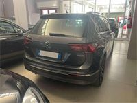 Usata VW Tiguan 150 CV (110 kW) 2018 Grigio SUV