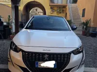 Usata Peugeot 208 Allure 101 CV (74 kW) 2021 Utilitaria