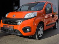 Begagnad Fiat Qubo Lounge 77 HK (56 kW) 2017 Orange Minibuss