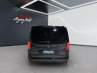 Usata Mercedes V300 Exclusive 239 CV (175 kW) 2023 Other Monovolume