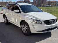 Usata Volvo XC60 Momentum 150 CV (110 kW) 2016 Bianco SUV